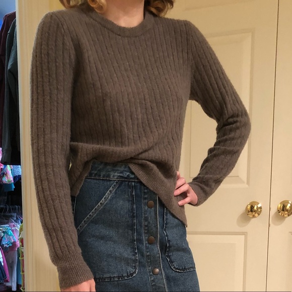 Madewell Sweaters - Madwell Sweater - super soft cozy